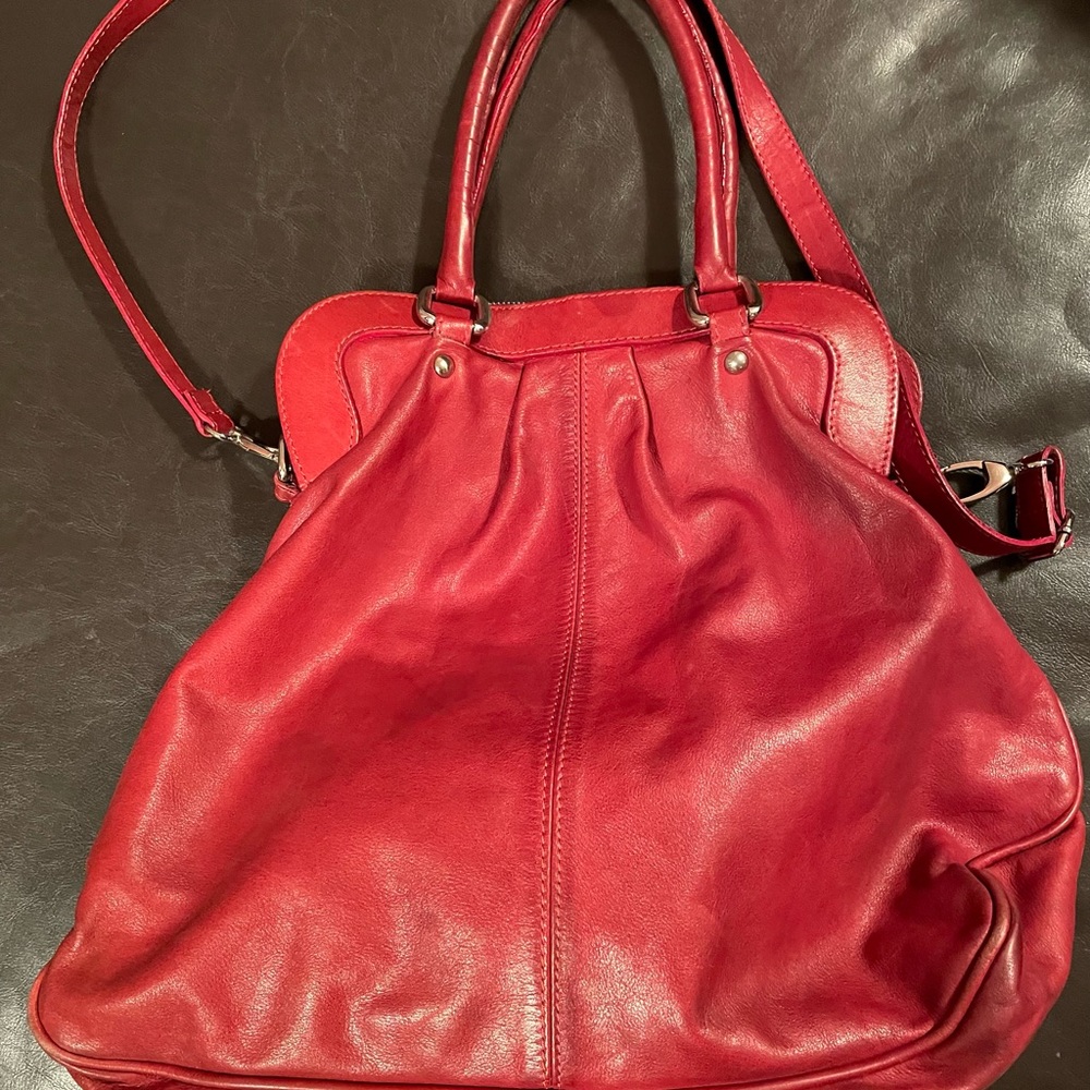 Italian Luciana Clamshell Leather Handbag